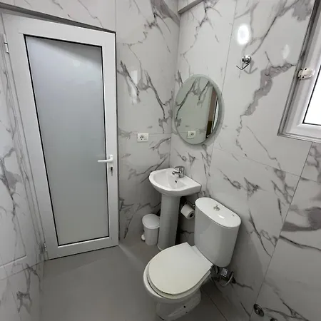 公寓式酒店 Villa Ksamil